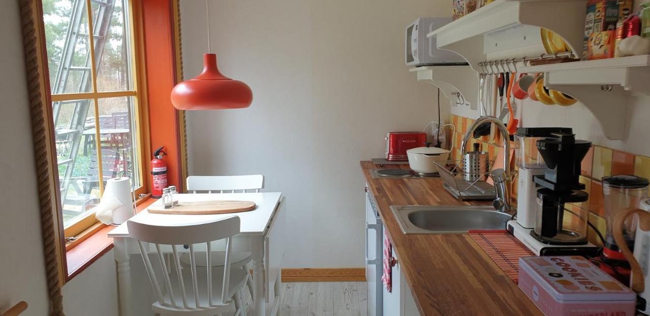 Woodstock B&B Studios Bålsta Zewnętrze zdjęcie